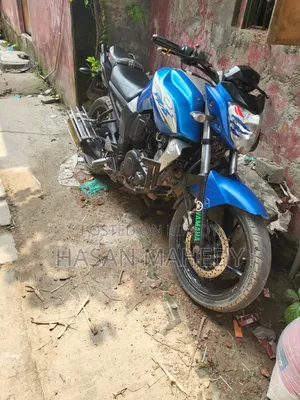 Yamaha FZ 2012 Blue