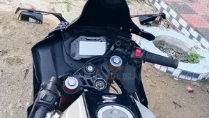 Yamaha R15M 2022 White