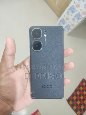 iQOO 256 GB Black