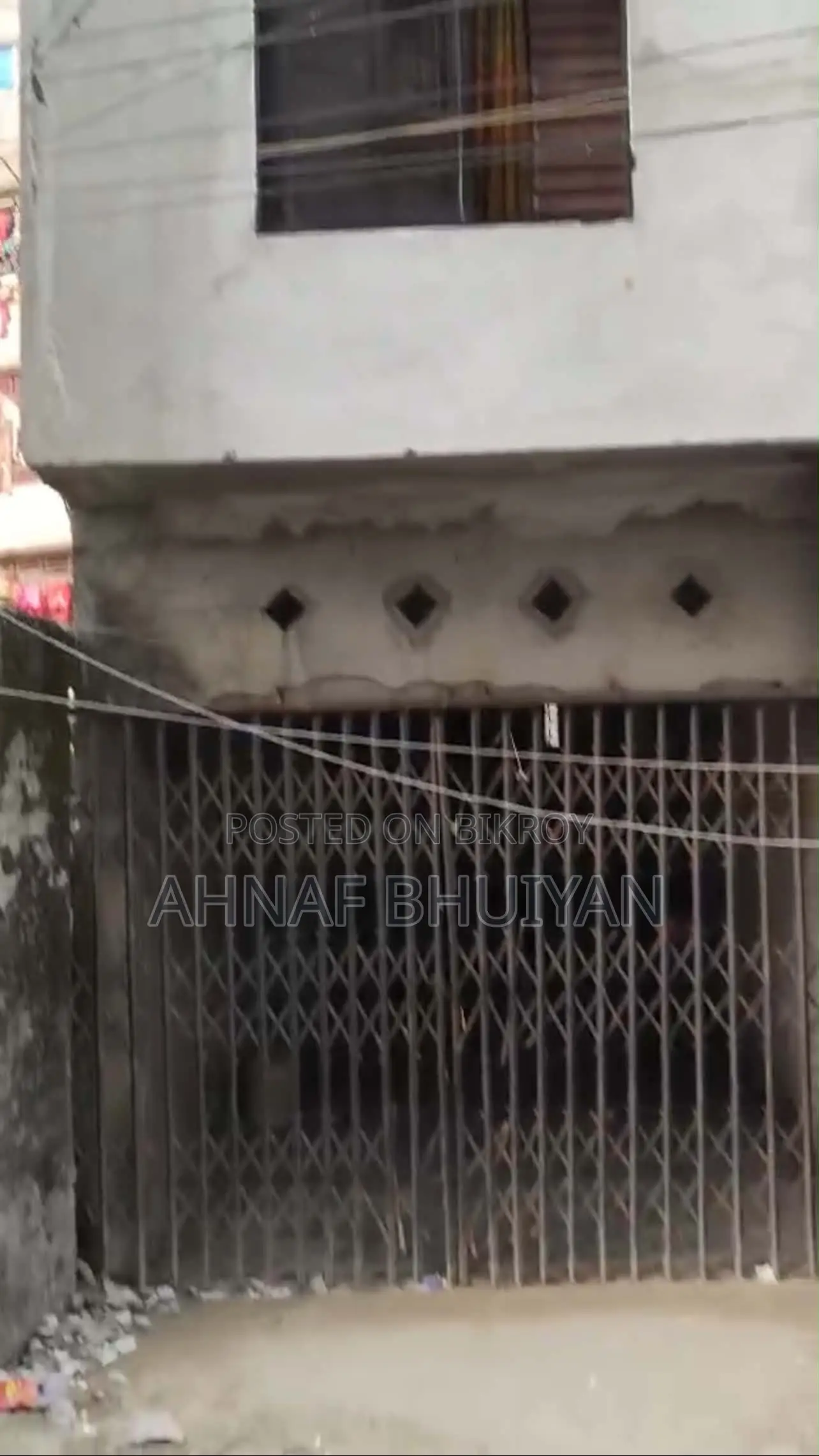 শেওড়াপাড়ায় ৮টি বেডরুমের বাড়ি বিক্রয়ের জন্য