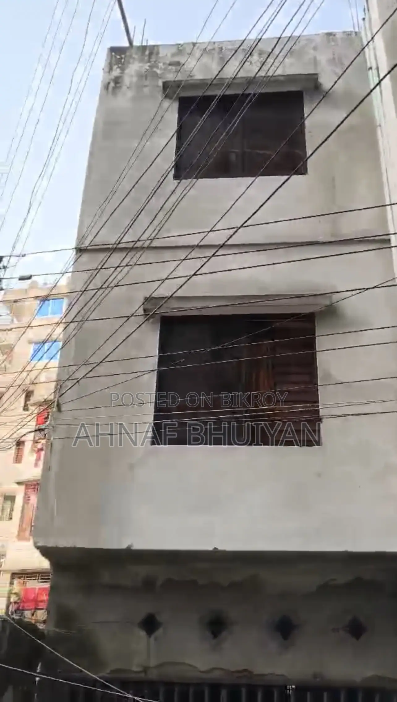 শেওড়াপাড়ায় ৮টি বেডরুমের বাড়ি বিক্রয়ের জন্য