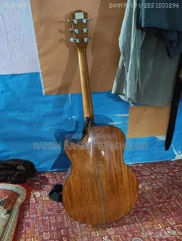 ডিভাইসর এল-৭২০, রং: উড গ্লসি, অবস্থা: প্রায় নতুন