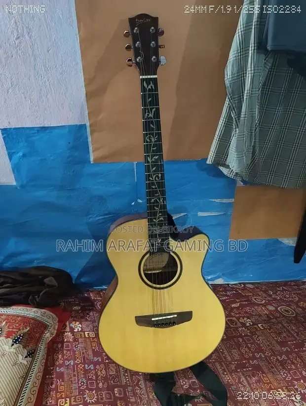 ডিভাইসর এল-৭২০, রং: উড গ্লসি, অবস্থা: প্রায় নতুন