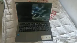 Laptop Asus ASUSPRO B9440UA 4GB HDD+SSD 512GB