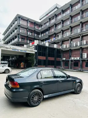 হোন্ডা সিভিক ১৯৯৭ গ্রে