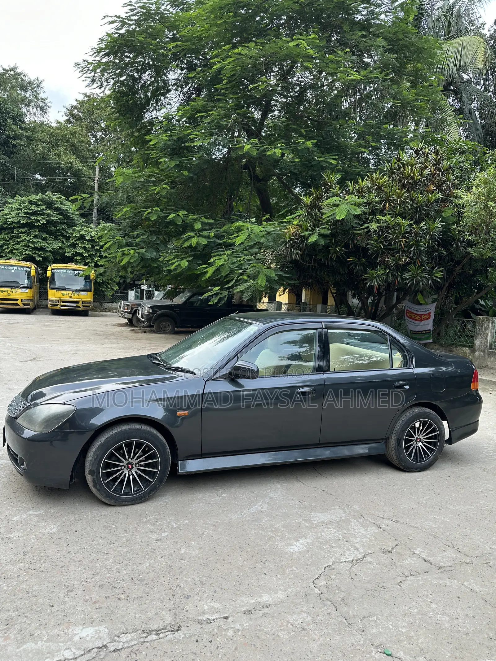 হোন্ডা সিভিক ১৯৯৭ গ্রে