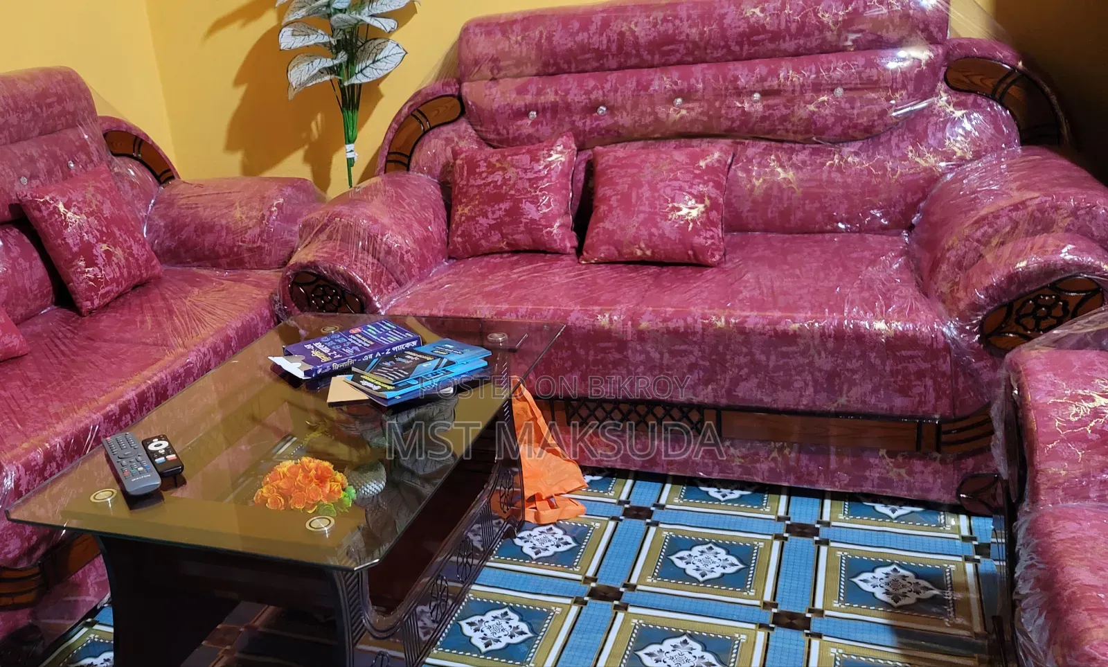 সোফা+ টেবিল