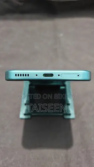 নতুন আইকিউও ২৫৬ জিবি কালো