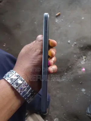 রিয়েলমি সি৩০ ৩২ জিবি