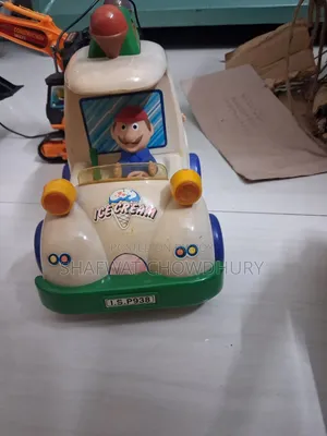 শিশুদের কার টয়