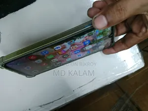 Infinix Hot 30i 128 GB Orange