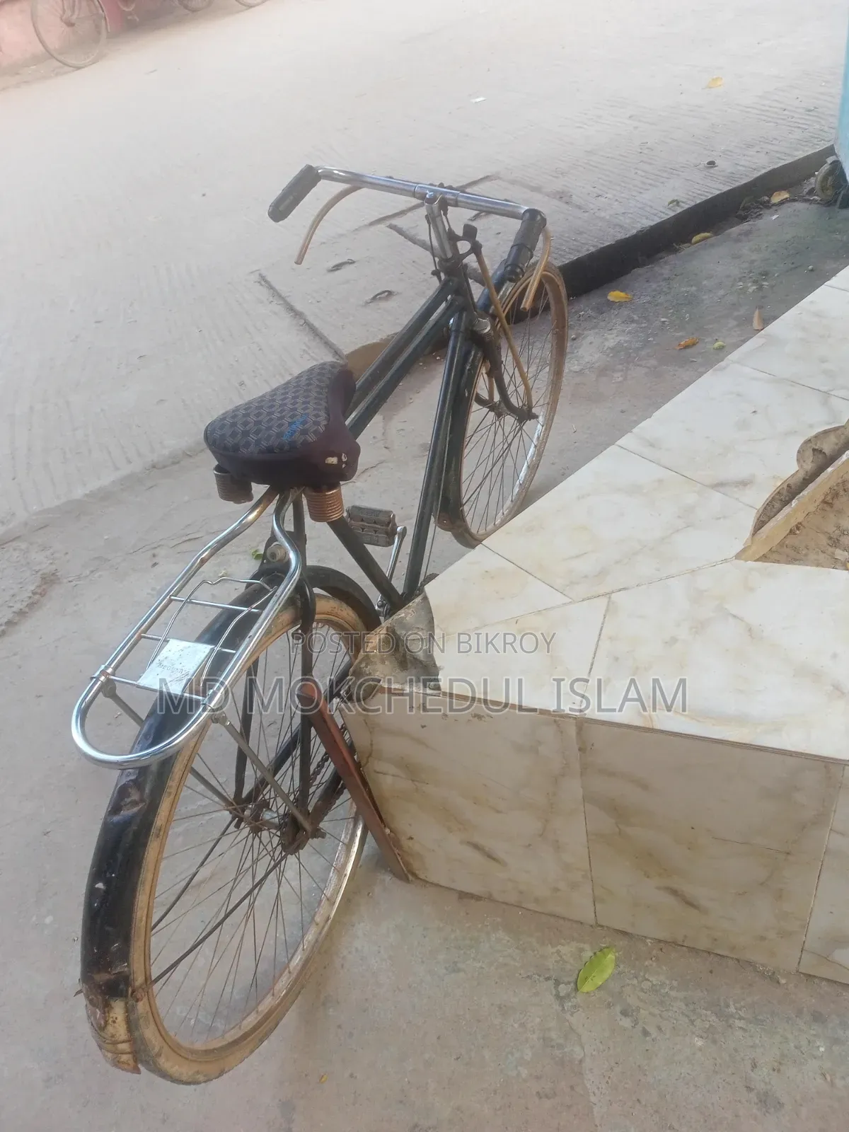 সাইকেল টি বিক্রি করব।
