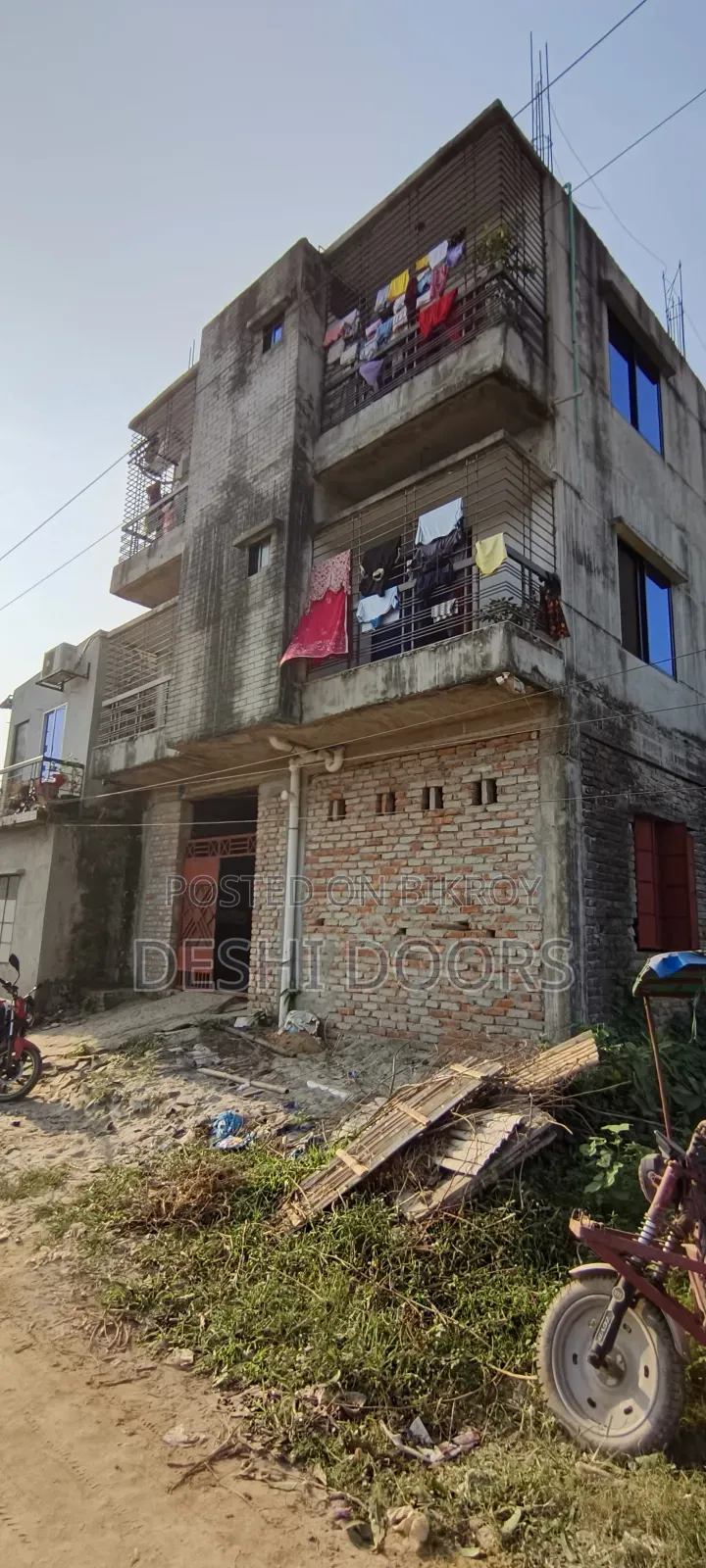 শ্যামলাসী মডেল, সাভারে আসবাবপত্রসহ ৩-বেডরুমের বাড়ি বিক্রয়