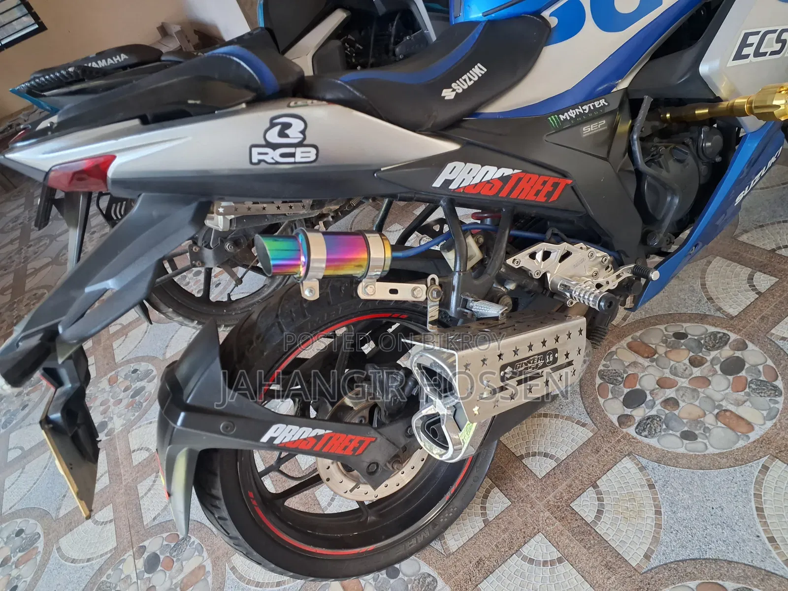 Blue 2022 Suzuki Gixxer SF