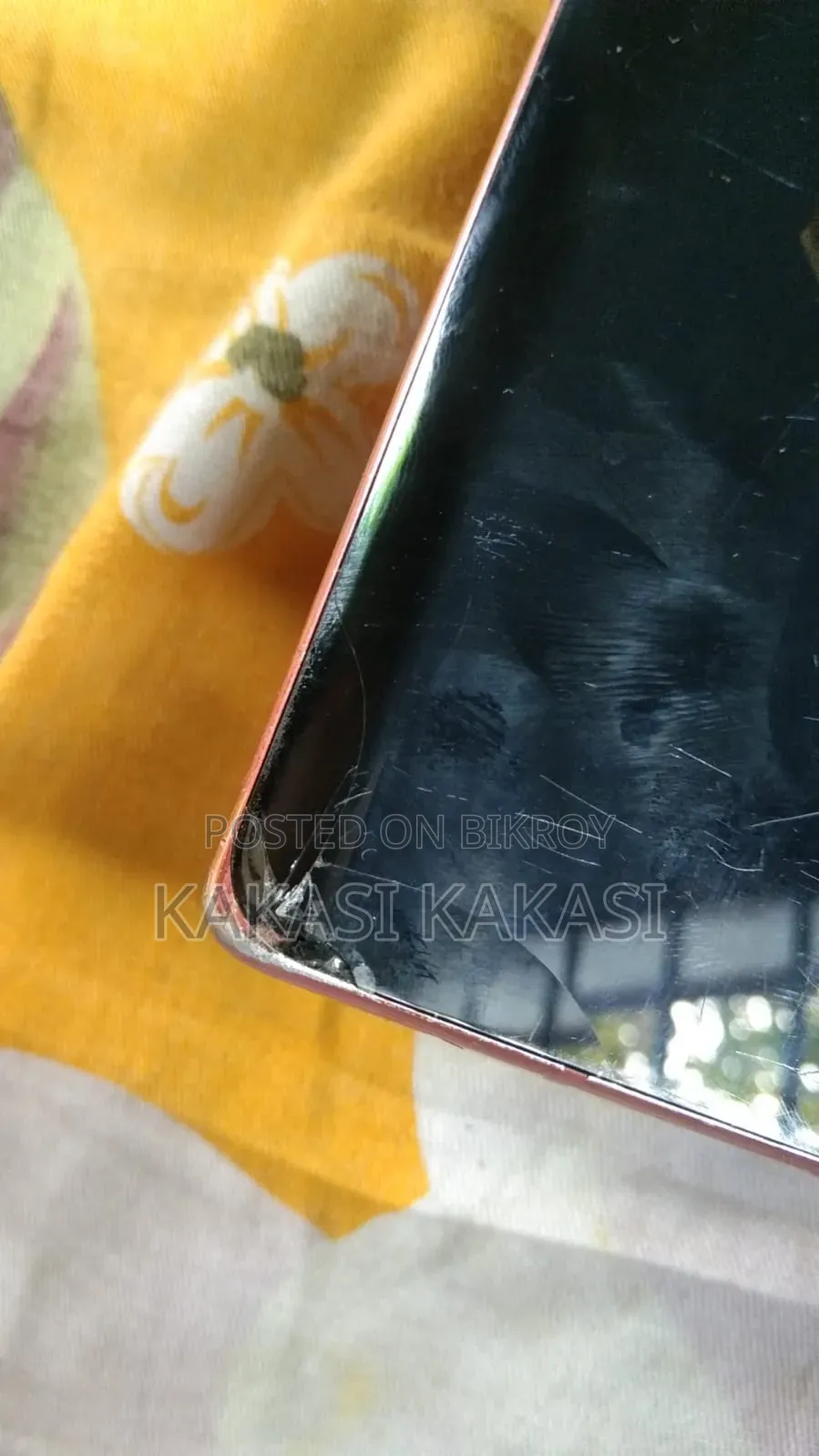 এলজি ভেলভেট ৫জি ১২৮ জিবি রেড