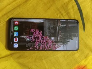 Vivo Y28 128 GB Blue