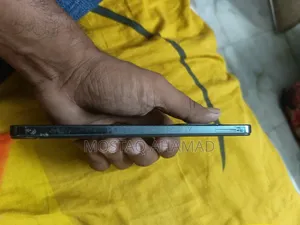 Vivo Y28 128 GB Blue