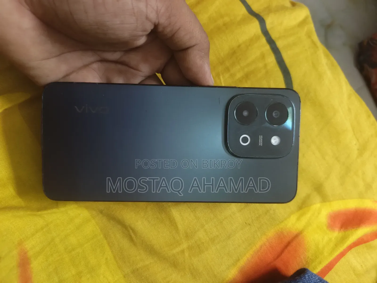 Vivo Y28 128 GB Blue