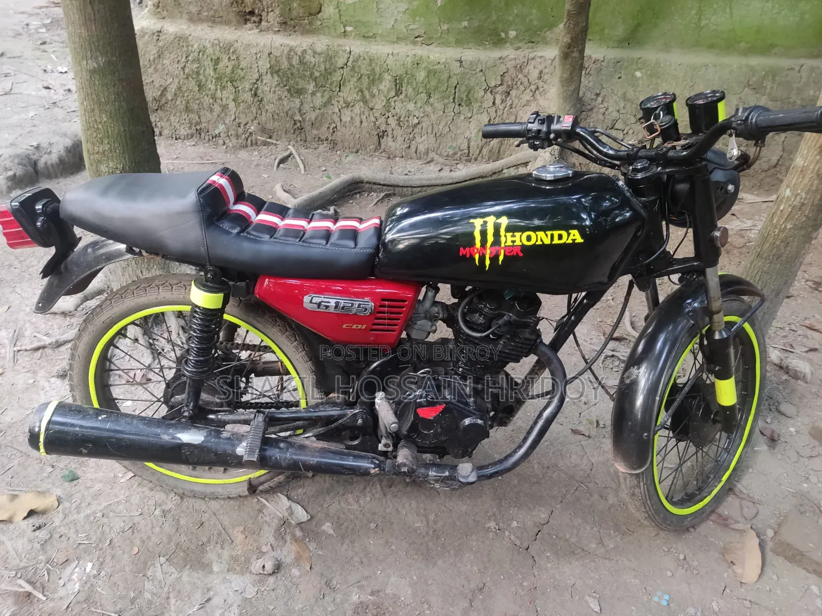 হন্ডা ২০১১ ব্ল্যাক