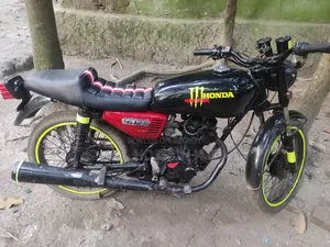 হন্ডা ২০১১ ব্ল্যাক