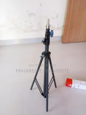 Jmary KP-2207 Portable Aluminum Tripod