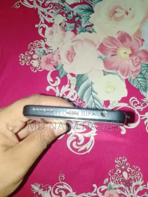 Helio 64 GB Black