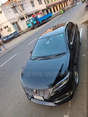 Toyota Premio 2018 Black