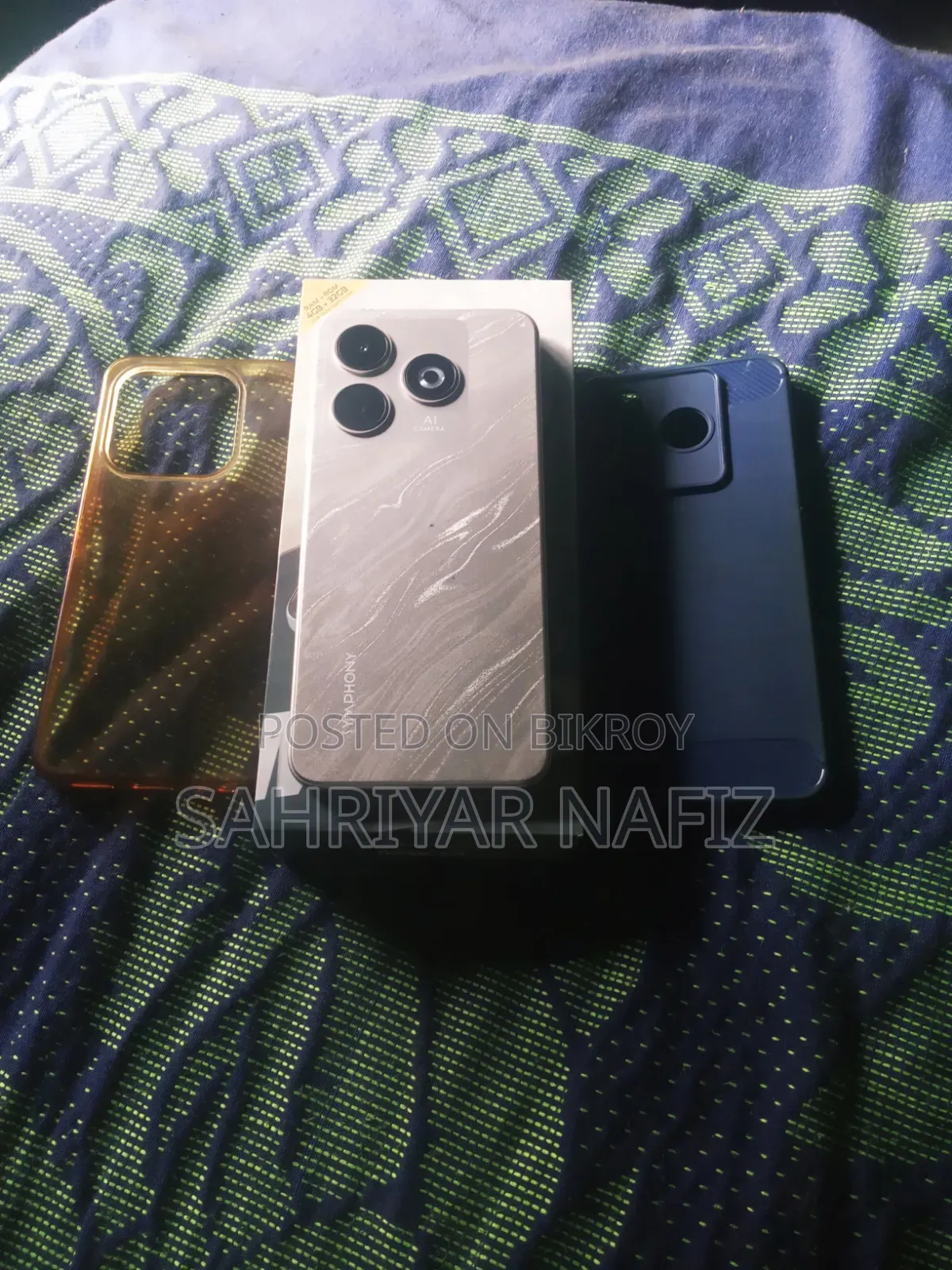 Symphony MAX 10 32 GB Silver