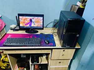 Desktop Computer 4GB Intel Core i5 HDD+SSD 512GB