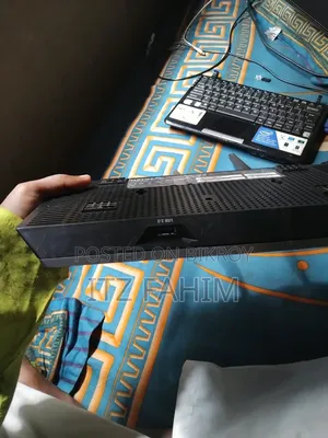 NetGear R7000 Router