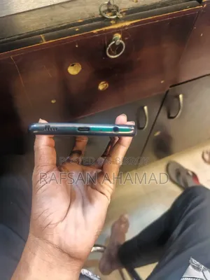 স্যামসাং গ্যালাক্সি এ৭২ ১২৮ জিবি ব্ল্যাক