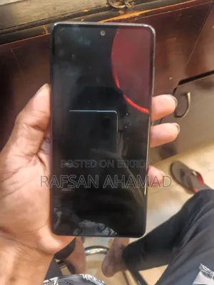 স্যামসাং গ্যালাক্সি এ৭২ ১২৮ জিবি ব্ল্যাক