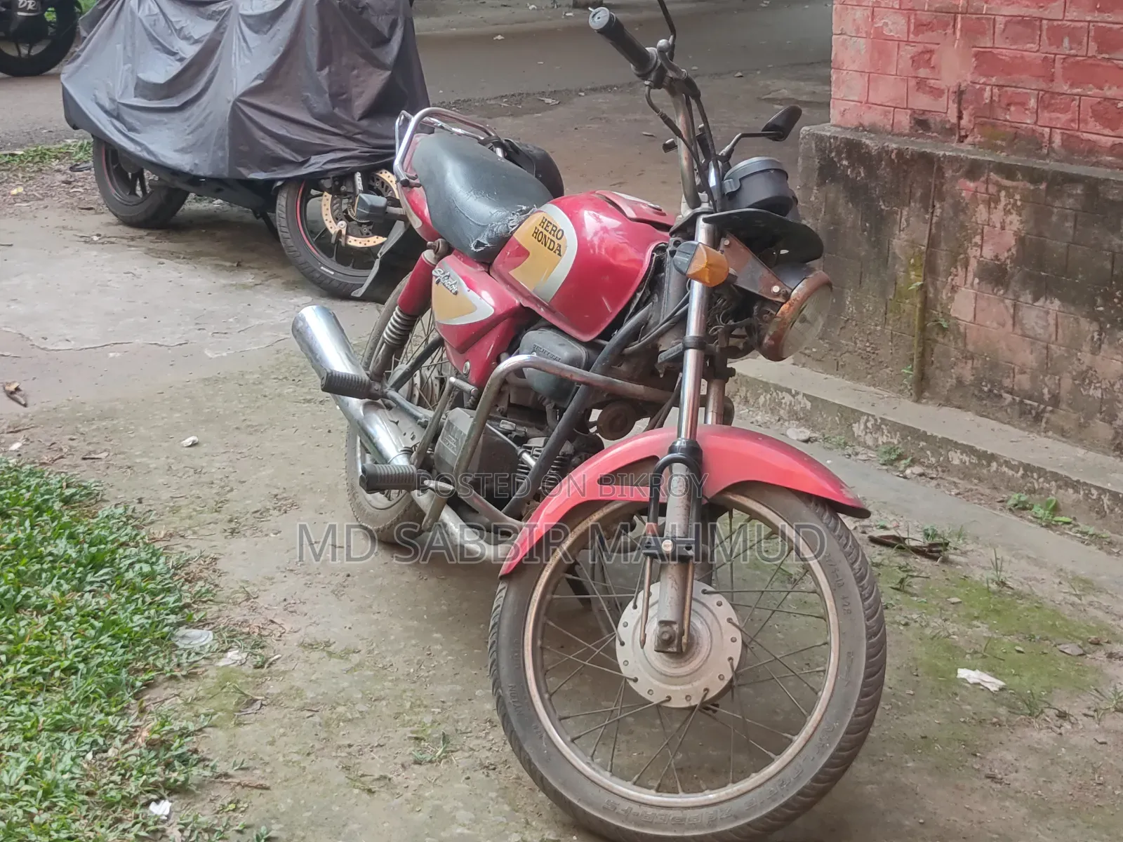 হিরো স্প্লেন্ডার প্লাস ২০০৮ লাল