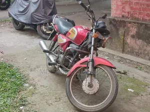 হিরো স্প্লেন্ডার প্লাস ২০০৮ লাল