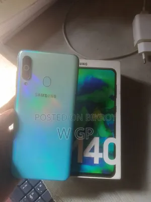 Samsung Galaxy M40 128 GB White