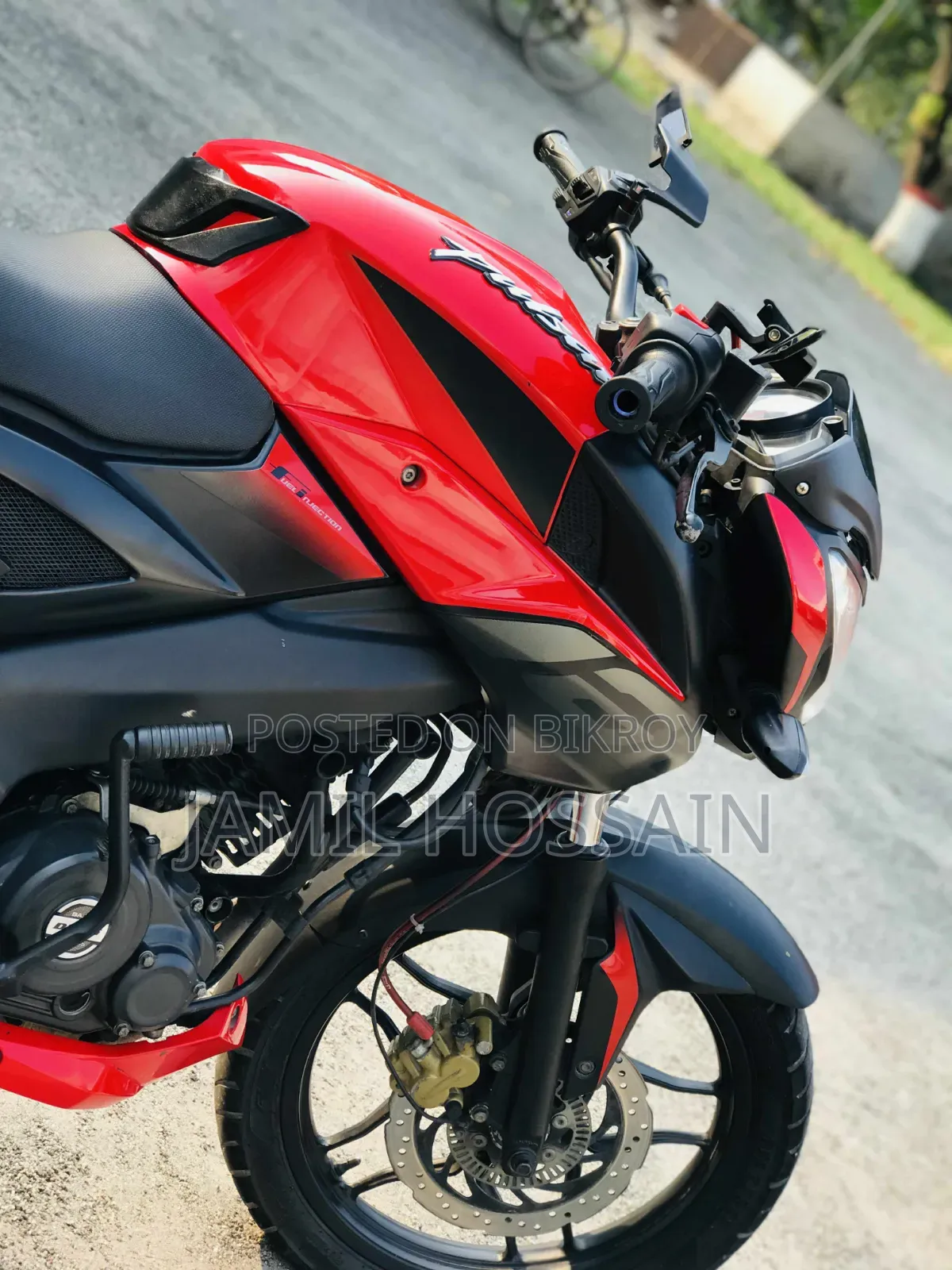 Bajaj Pulsar NS 160 2021 Red