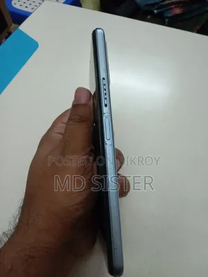 Vivo Y33s 128 GB White