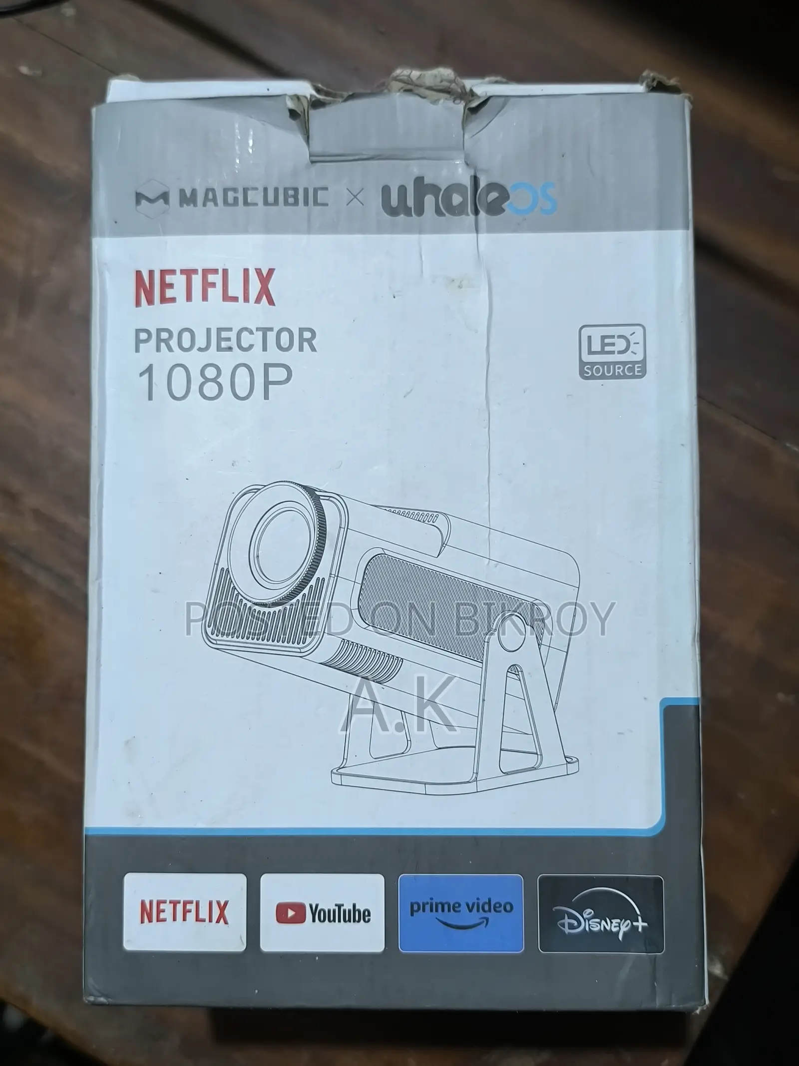 MAGCUBIC-HY320 WhaleOS Smart Projector 1080P – Excellent Condition