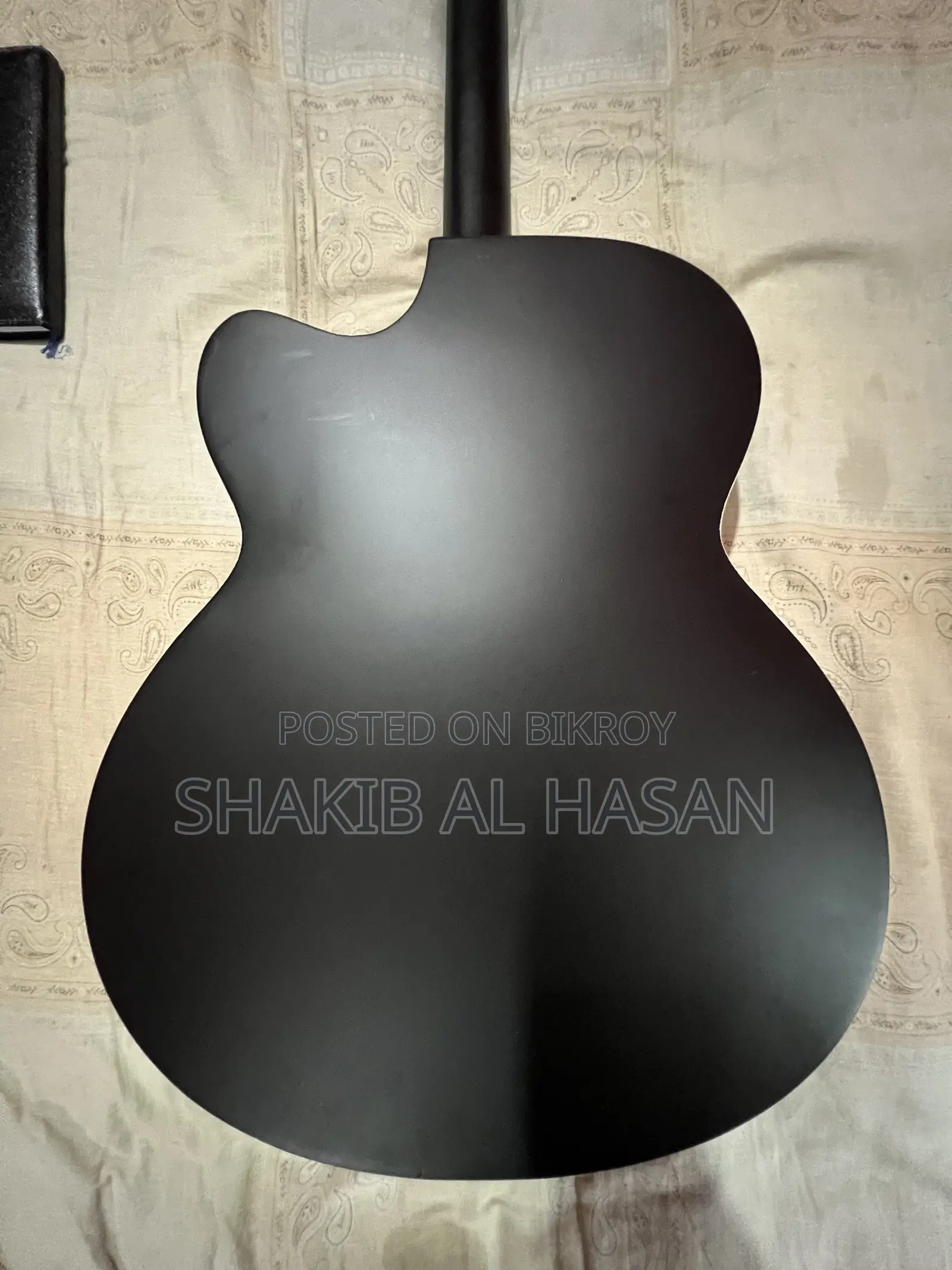 সম্পূর্ণ প্রিমিয়াম এক্সেসরিজ কম্বো সহ সিগনেচার ইন্ডিয়ান অ্যাকোস্টিক গিটার