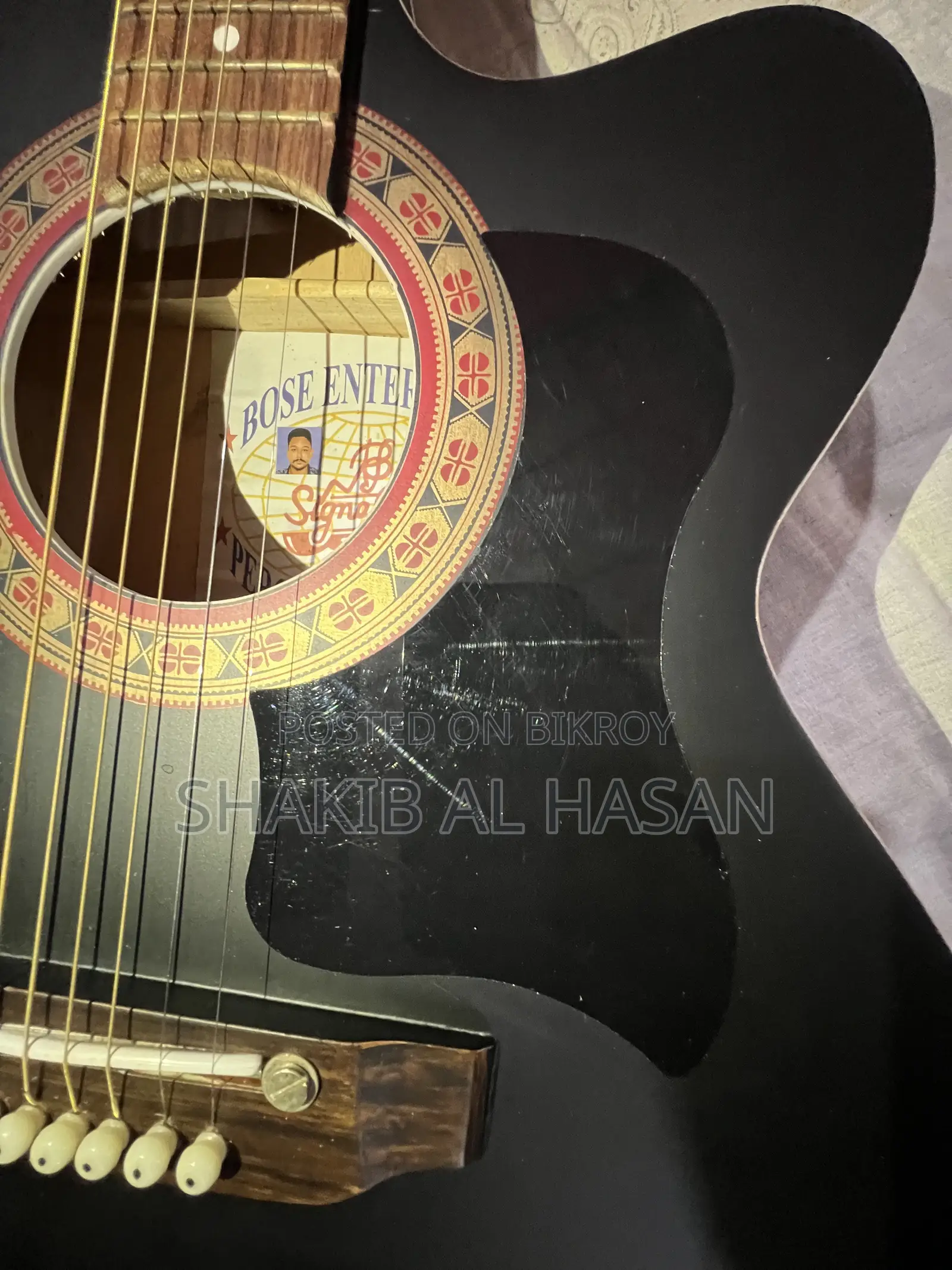 সম্পূর্ণ প্রিমিয়াম এক্সেসরিজ কম্বো সহ সিগনেচার ইন্ডিয়ান অ্যাকোস্টিক গিটার