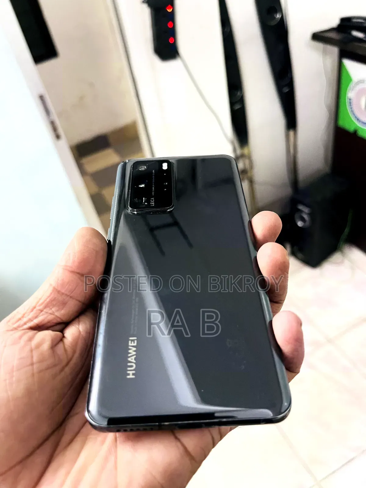 হুয়াওয়ে পি৪০ প্রো ৫জি ২৫৬ জিবি কালো