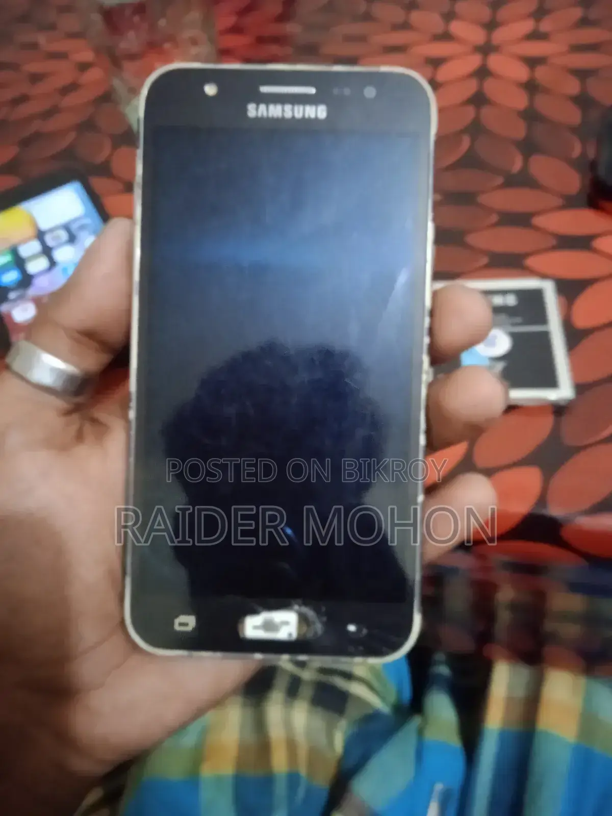 Samsung Galaxy J5 8 GB Black