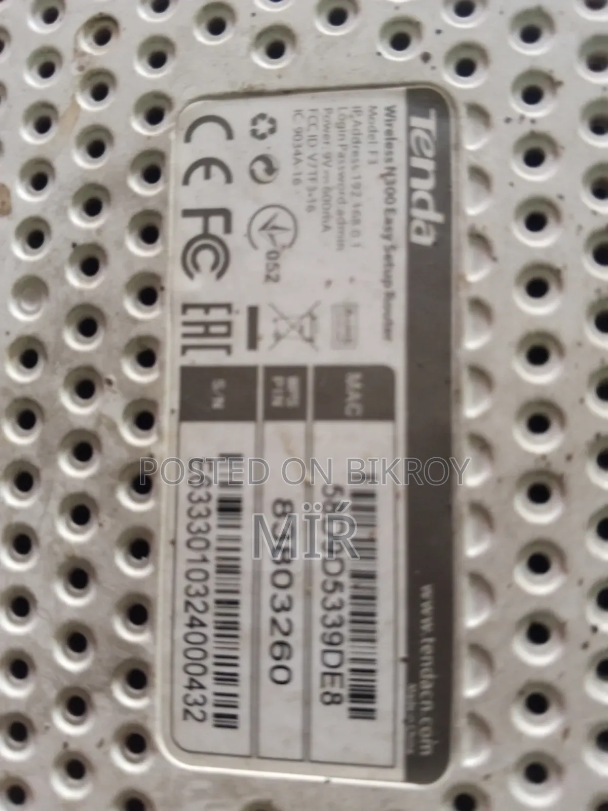 Tenda F3 Router