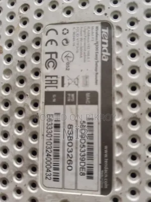 Tenda F3 Router