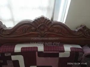 প্রিমিয়াম পিওর সলিড উড সোফা সেট – চমৎকার কন্ডিশন