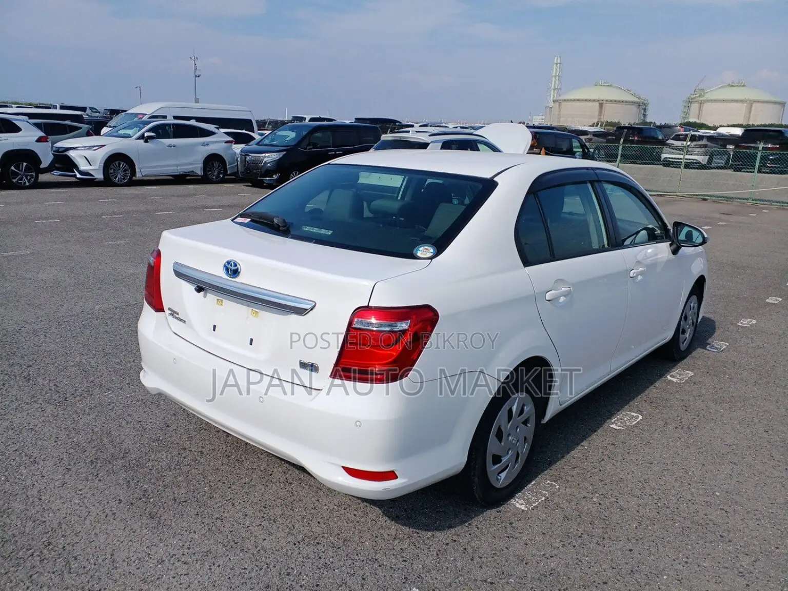 Toyota Axio 2021 White