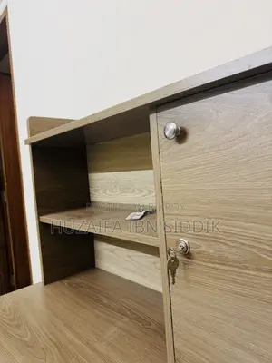 Large Reading Table