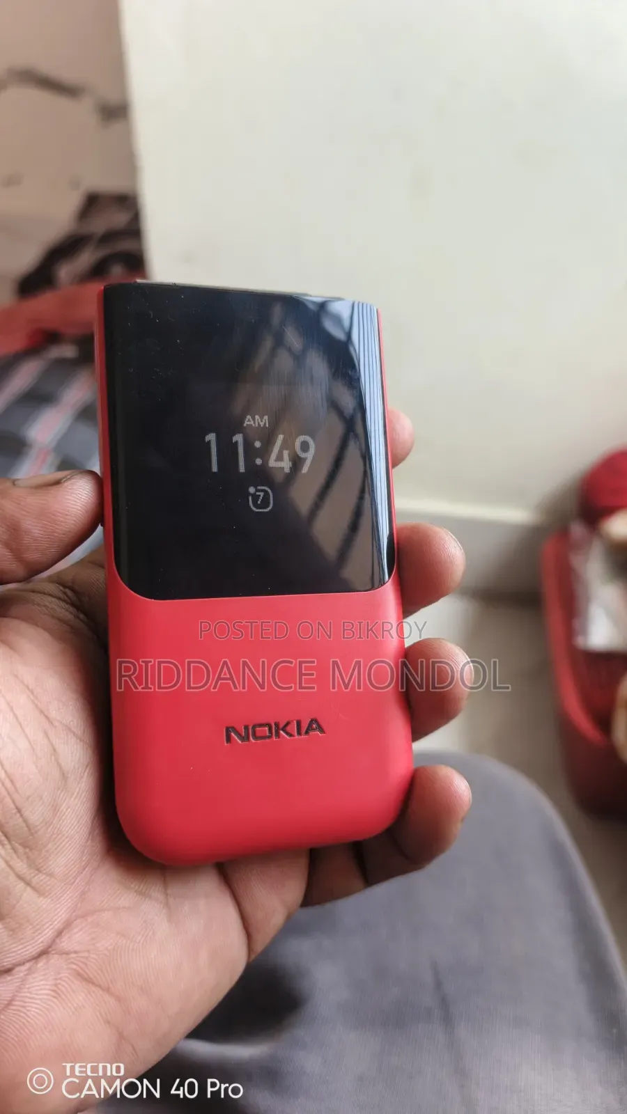 New Nokia 2720 Flip 512 GB Red