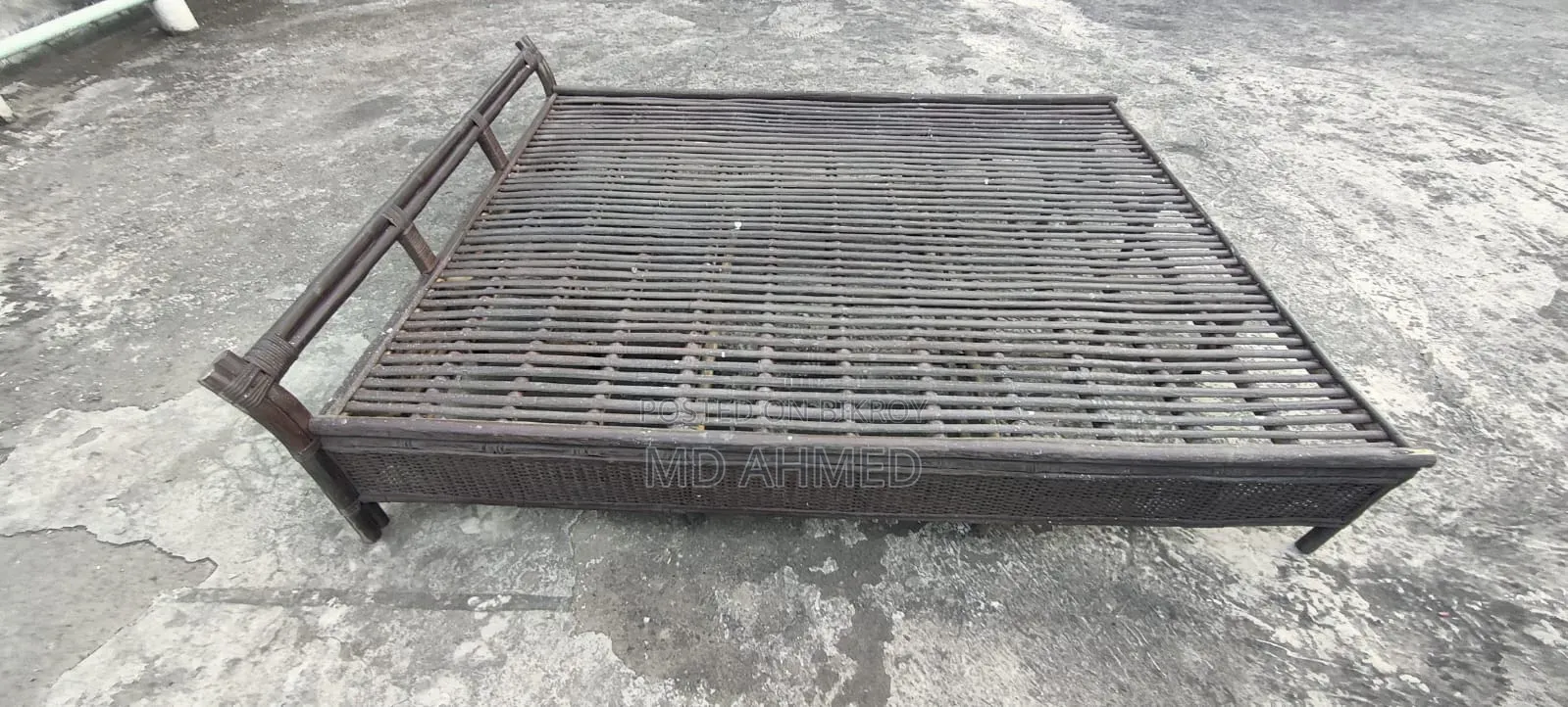 খাট ৫ ফুট বাই ৬ ফুট