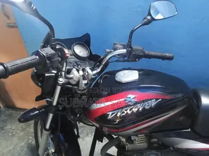 Bajaj Discover 125 2017 Black